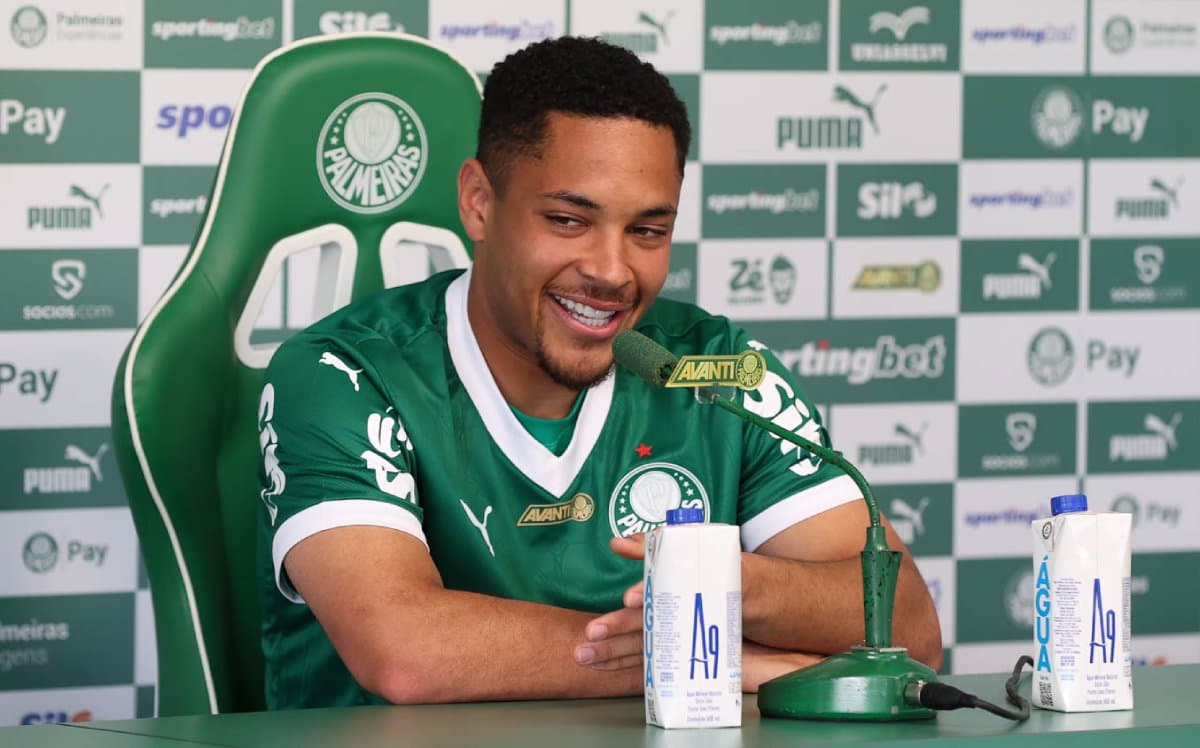 Palmeiras: Vitor Roque no radar do Chelsea e pode retornar à Europa em 2026