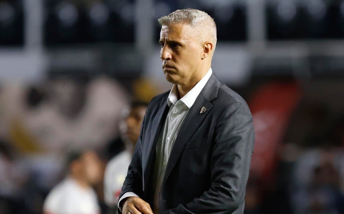 Hernán Crespo garante que fica no São Paulo em 2026 e mira vaga na Libertadores