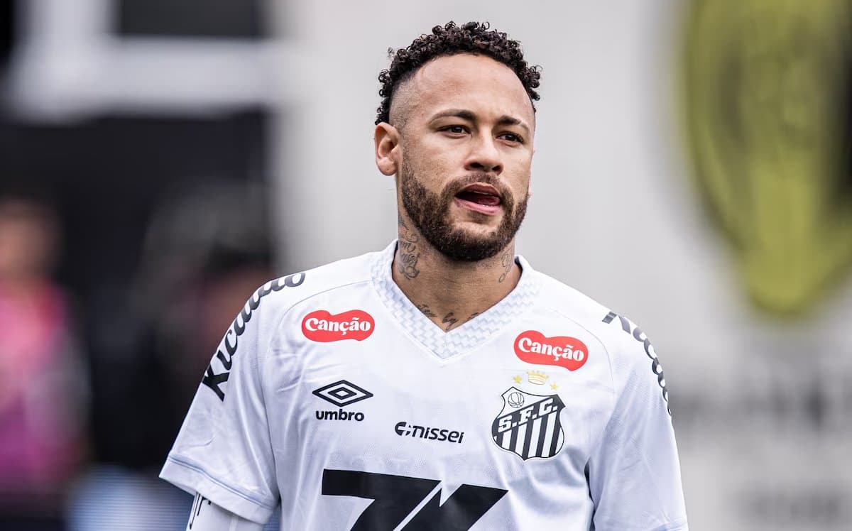 Internacional x Santos: Neymar é desfalque após sentir dores no joelho esquerdo