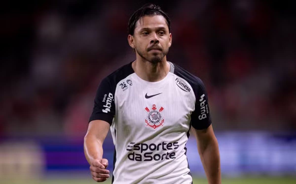 Corinthians planeja reformulação em 2026: veja quais jogadores têm futuro indefinido no clube