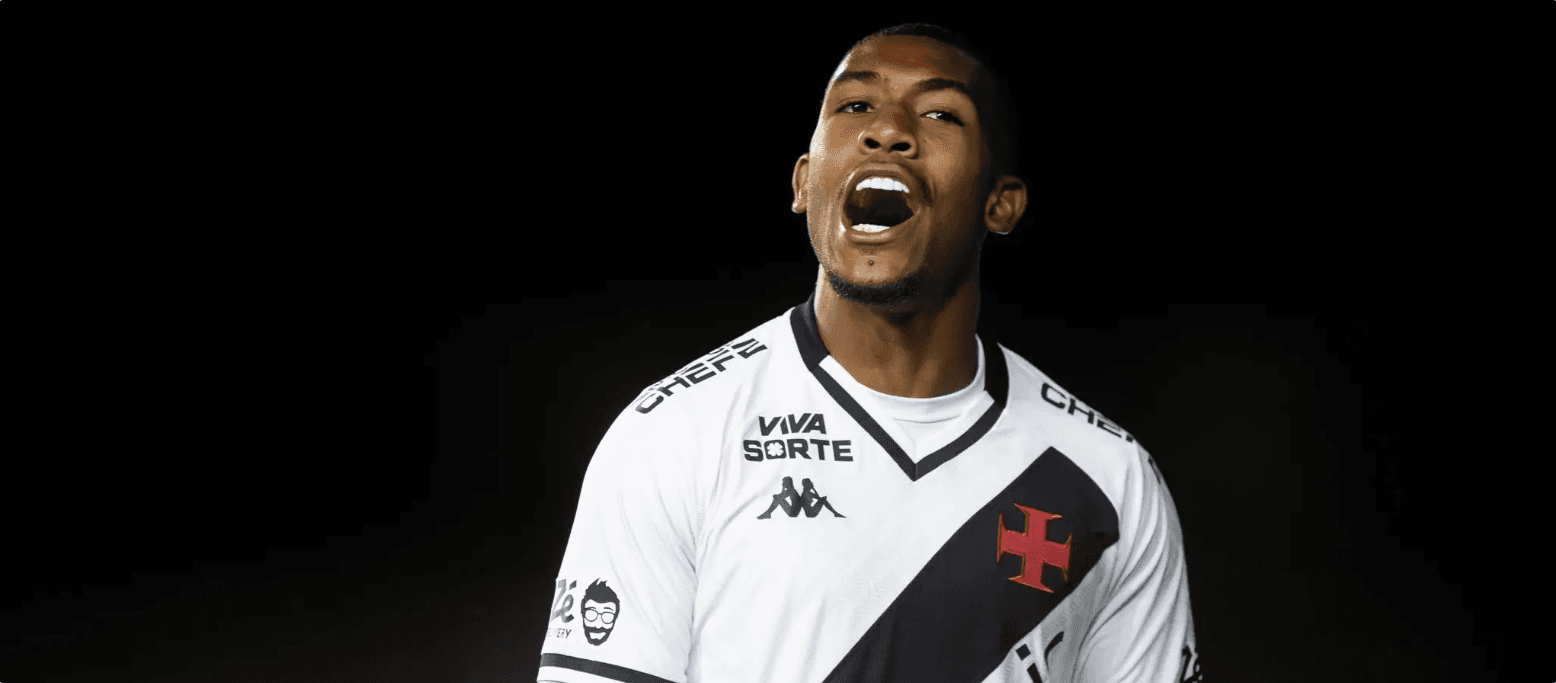 Crystal Palace inicia contatos com o Vasco para contratar Rayan