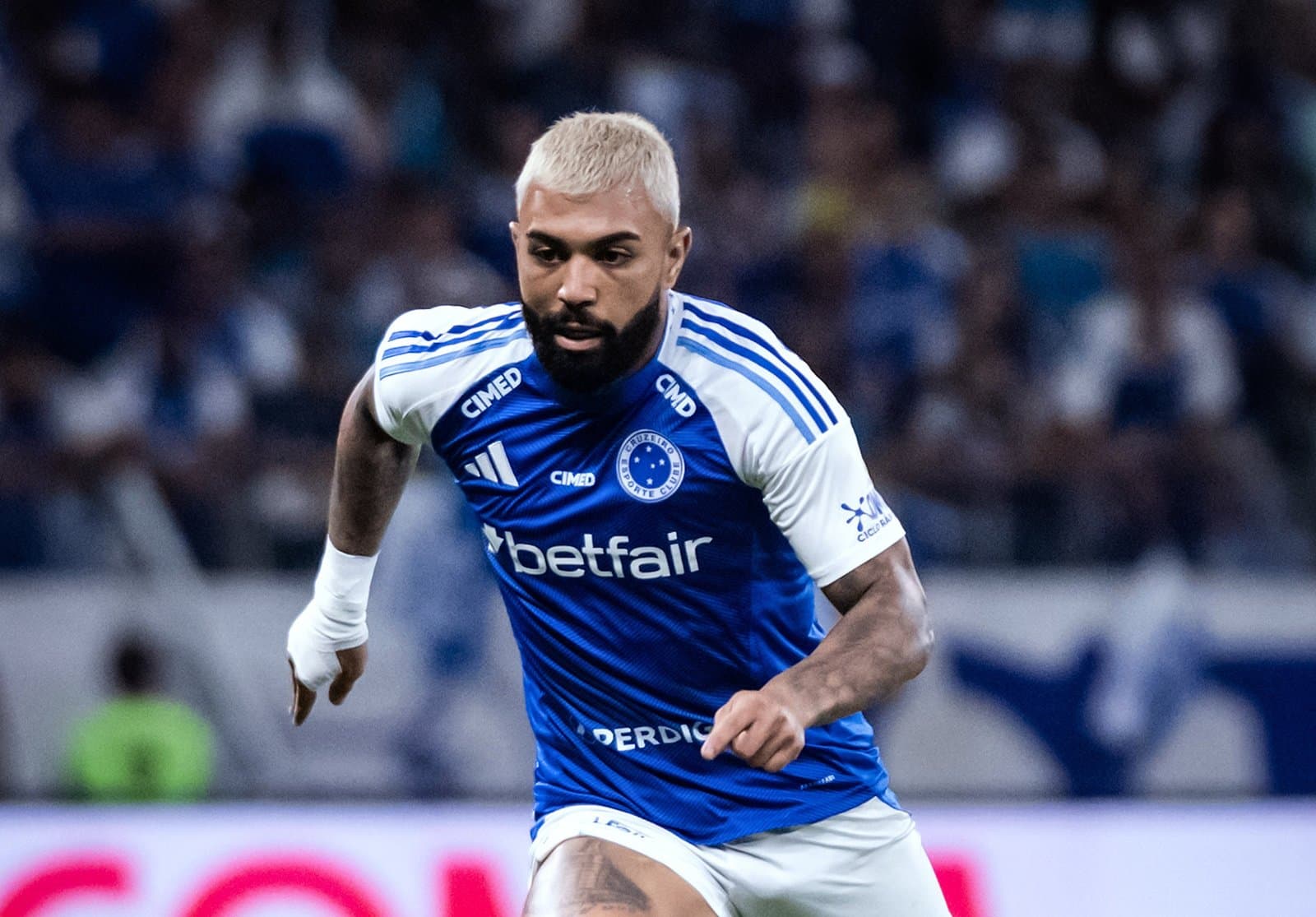 Santos avança na negociação com o Cruzeiro por Gabigol