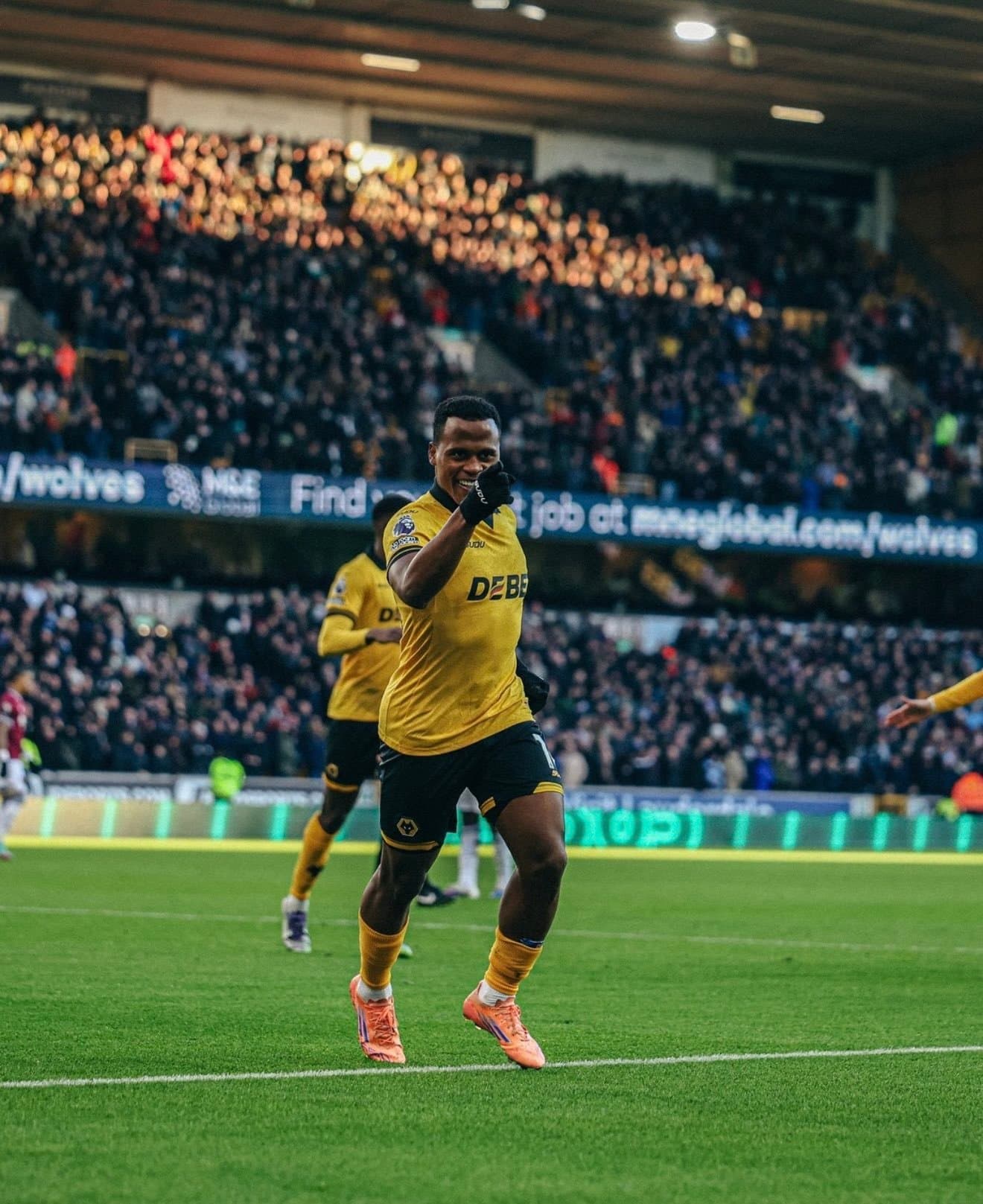 Palmeiras acerta últimos detalhes para contratar Arias, ex-Fluminense