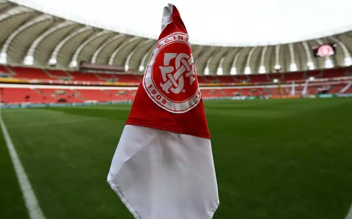 Internacional prepara dossiê para pedir reconhecimento do título do Brasileirão de 2005