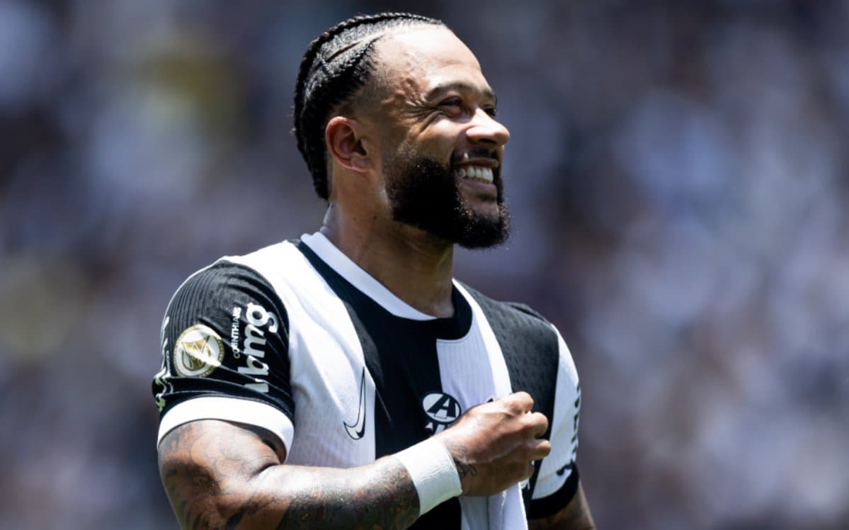 Memphis Depay entrará na Justiça para cobrar valor milionário do Corinthians; veja