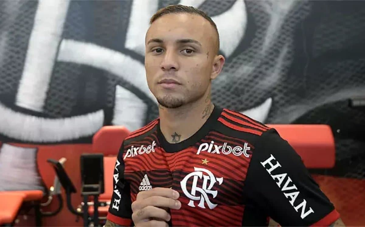 Flamengo avalia saída de Everton Cebolinha em 2026; Grêmio monitora situação