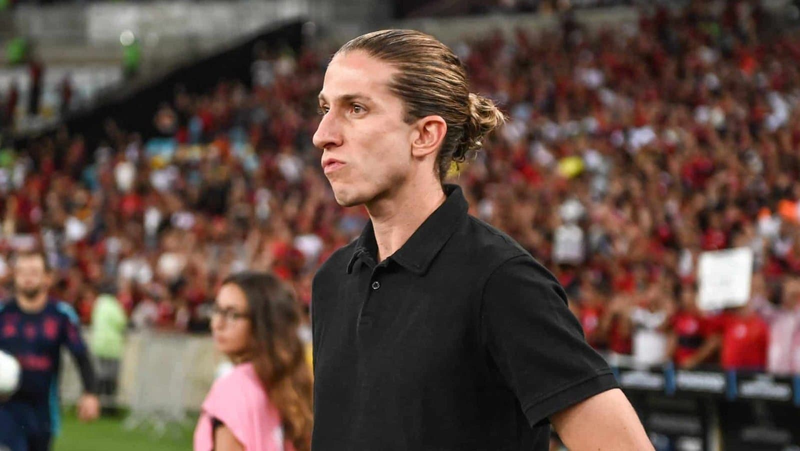 Filipe Luís é cotado para comandar o Chelsea na próxima temporada; veja