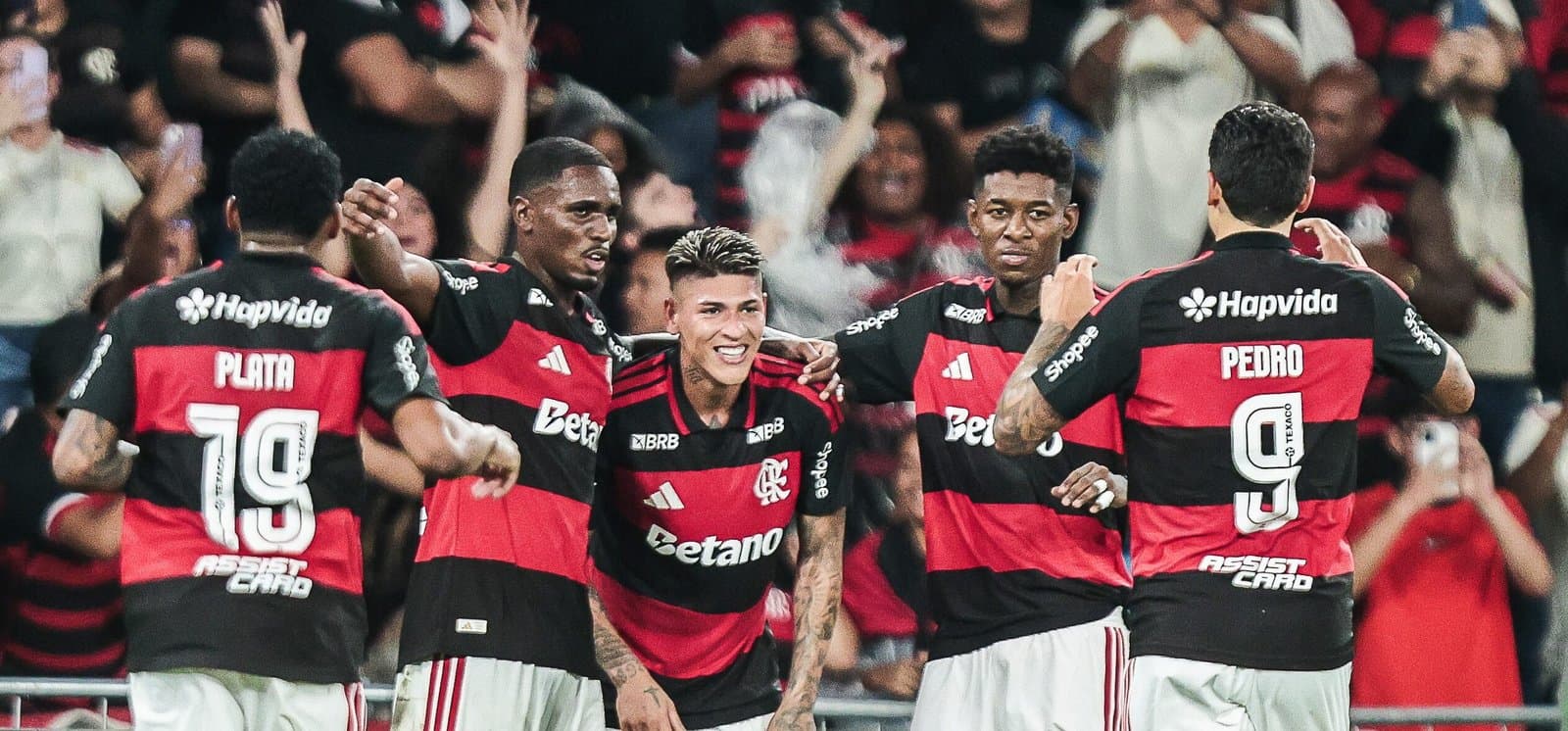 Flamengo vence o Vasco na estreia do elenco principal na temporada; confira como foi
