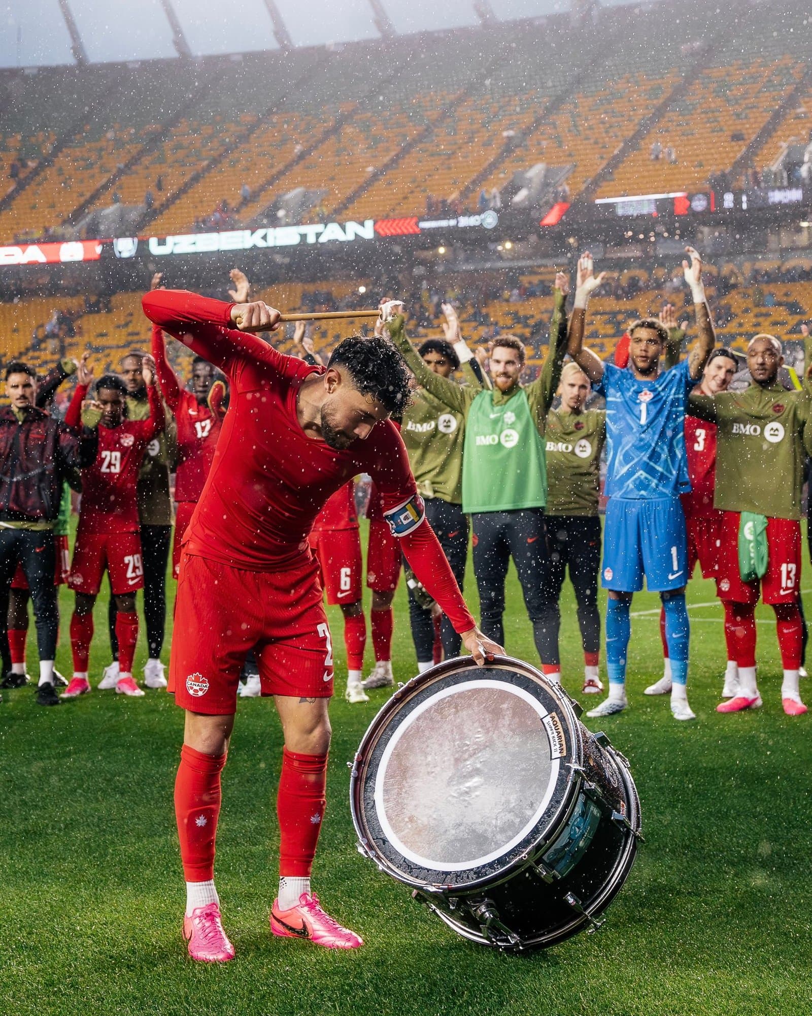 Transmissão Canadá x Bósnia hoje (12) ao vivo: Saiba onde assistir, horário e escalações da Copa do Mundo 2026