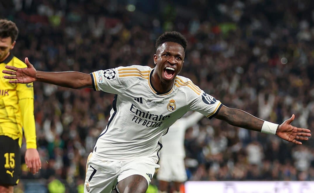 Real Madrid anuncia renovação de Vini Jr. até 2032; veja