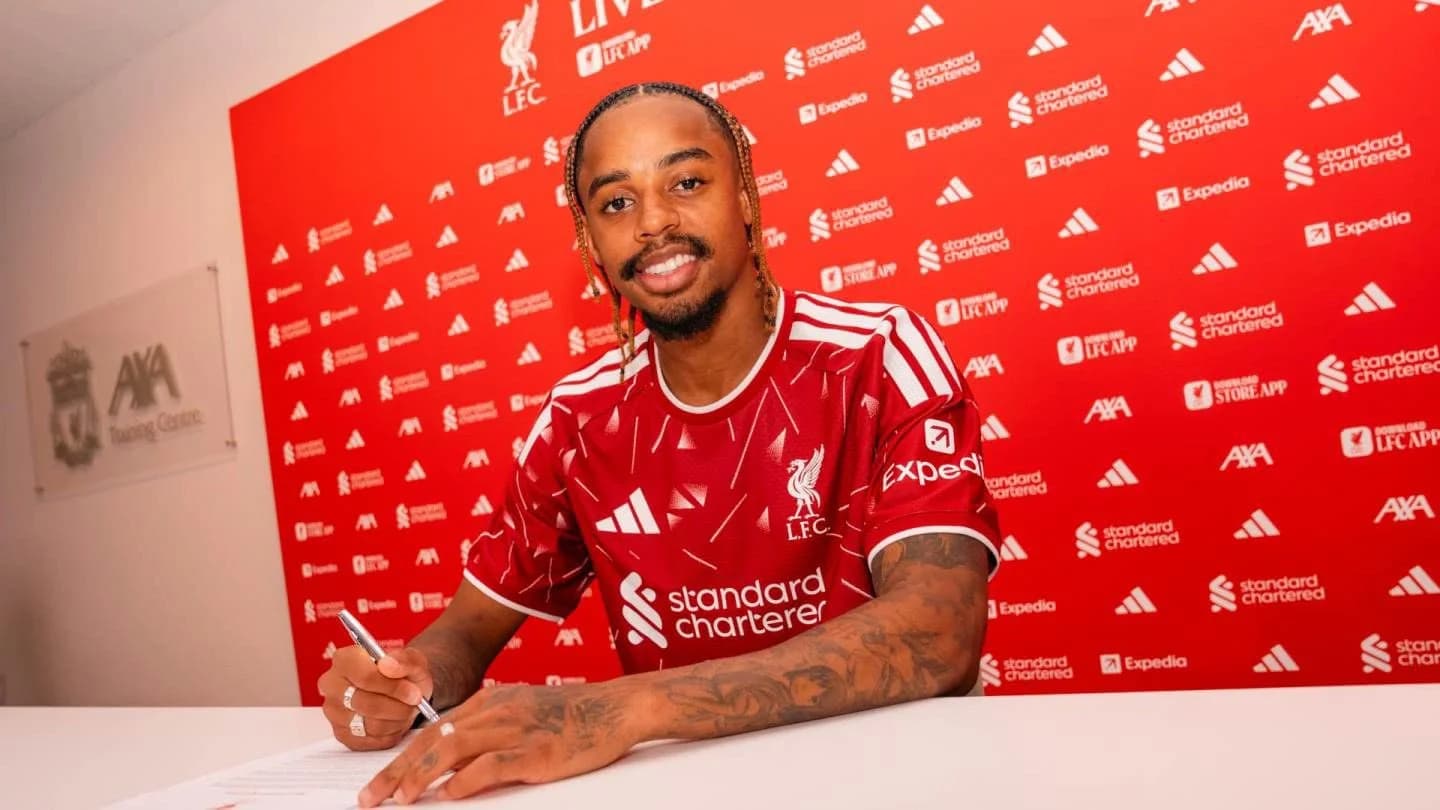 Livverpool anuncia contratação de Barcola, ex-PSG; veja