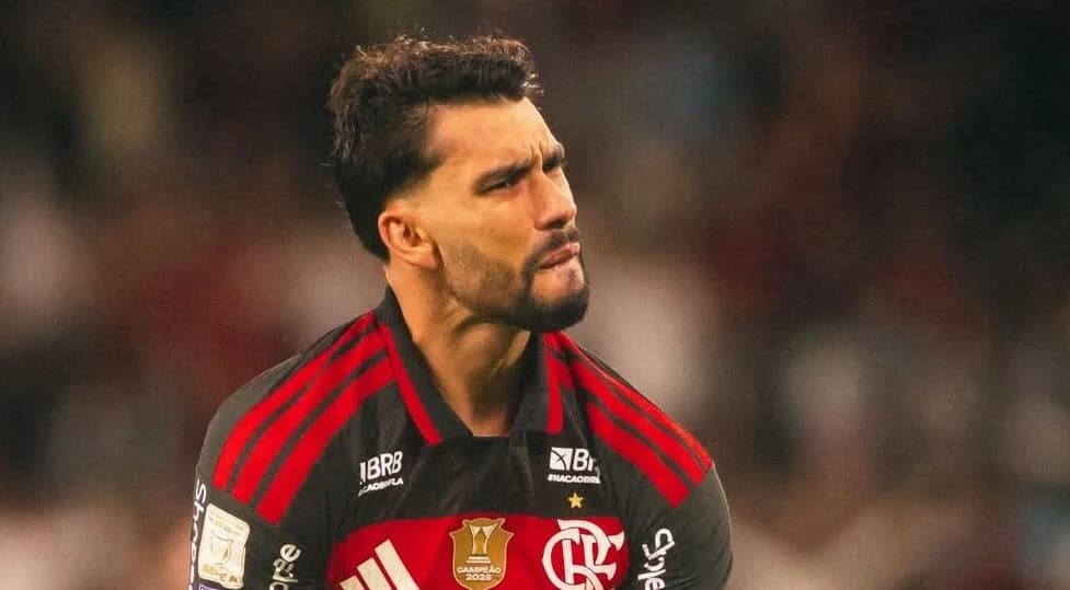 Em joão, Flamengo derrota o Corinthians e retoma a liderança da Série A; veja como foi