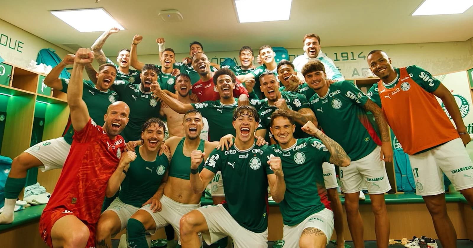 Palmeiras zoa o Corinthians, após goleada no Brasileirão: veja